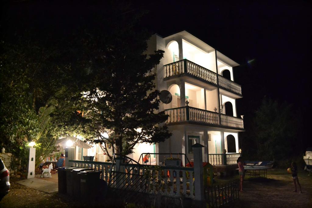 Apartmani Jenny I Tania لوبار المظهر الخارجي الصورة