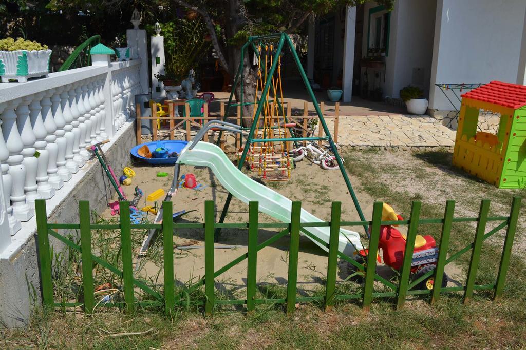 Apartmani Jenny I Tania لوبار المظهر الخارجي الصورة
