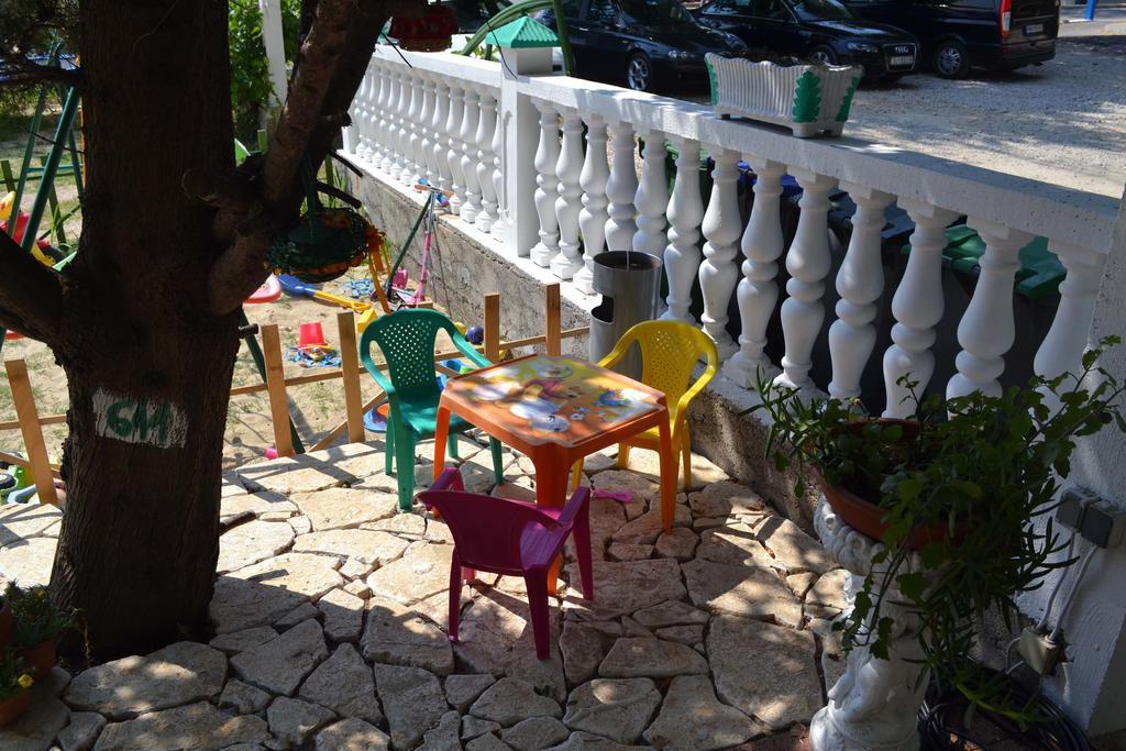 Apartmani Jenny I Tania لوبار المظهر الخارجي الصورة